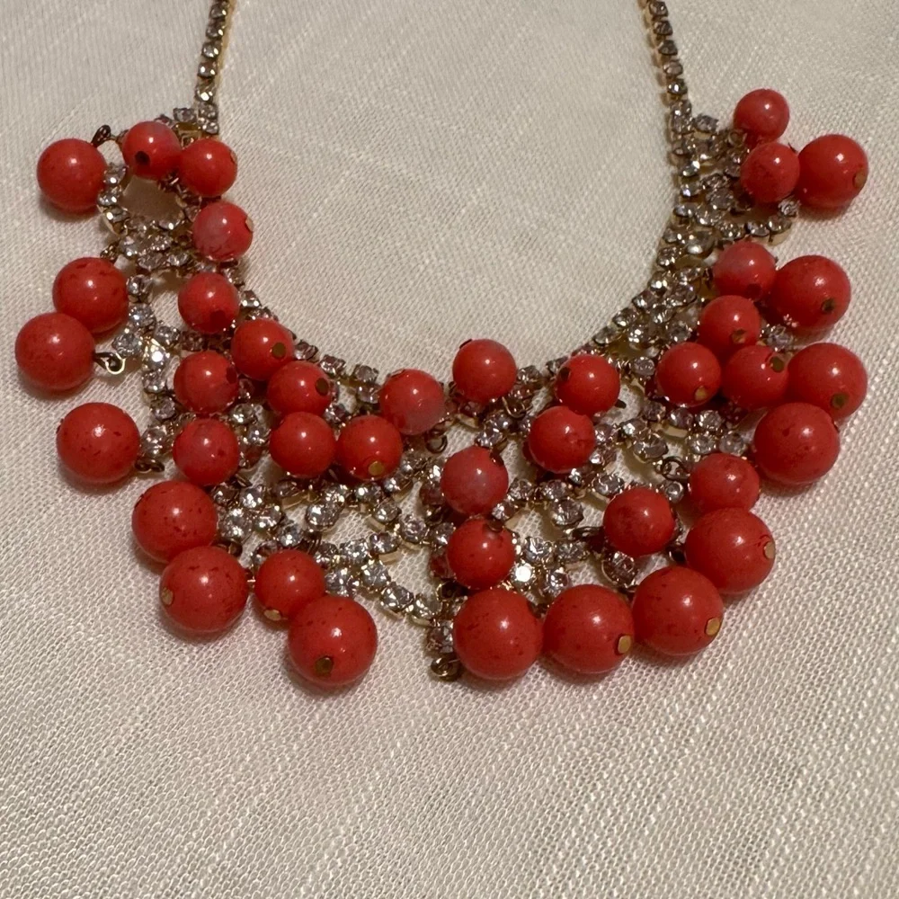 ROBERTA CHIARELLA New York City red beaded bib necklace‎ gold adjustable clasp